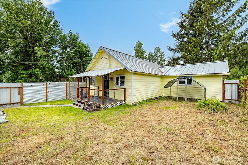 3rd image of 7288 Carlson Road