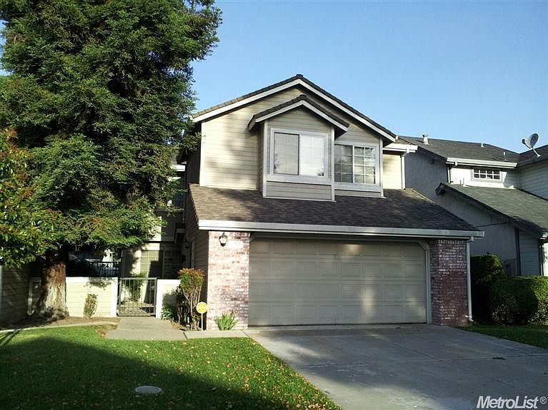 2nd image of 253 Laurelwood Cir