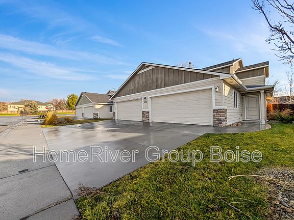 3rd image of 6246 S Zither Ave #102