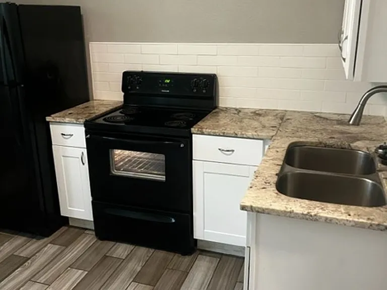 3314 Tracy Ave — Photo 11