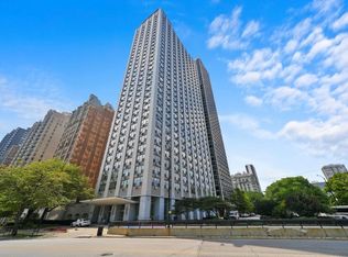 1550 N Lake Shore Dr APT 9F, Chicago, IL 60610