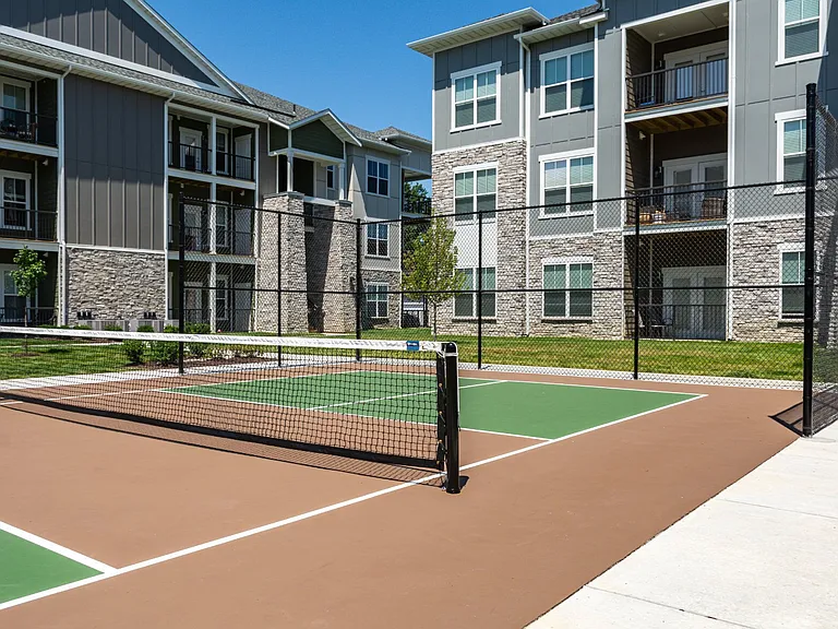 Citrine Apartments — Photo 38