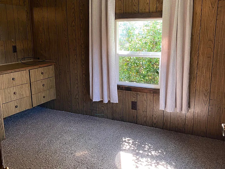 2200 NE Holmes Rd #21 — Photo 17