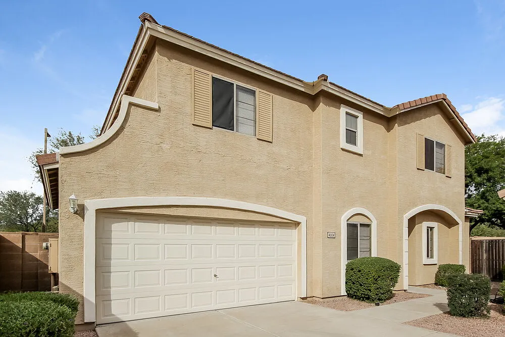 3 bed, 2.5 bath, 1505 sqft, $2,680 — Photo 1