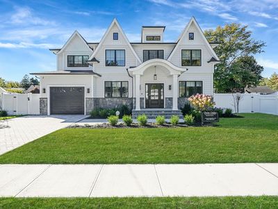 1824 Gildersleeve Street, Merrick, NY, 11566