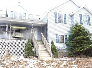 7 Chestnut Ln, Jim Thorpe, PA 18229