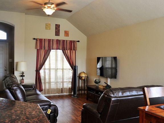 4th image of 103 Garnet Ct