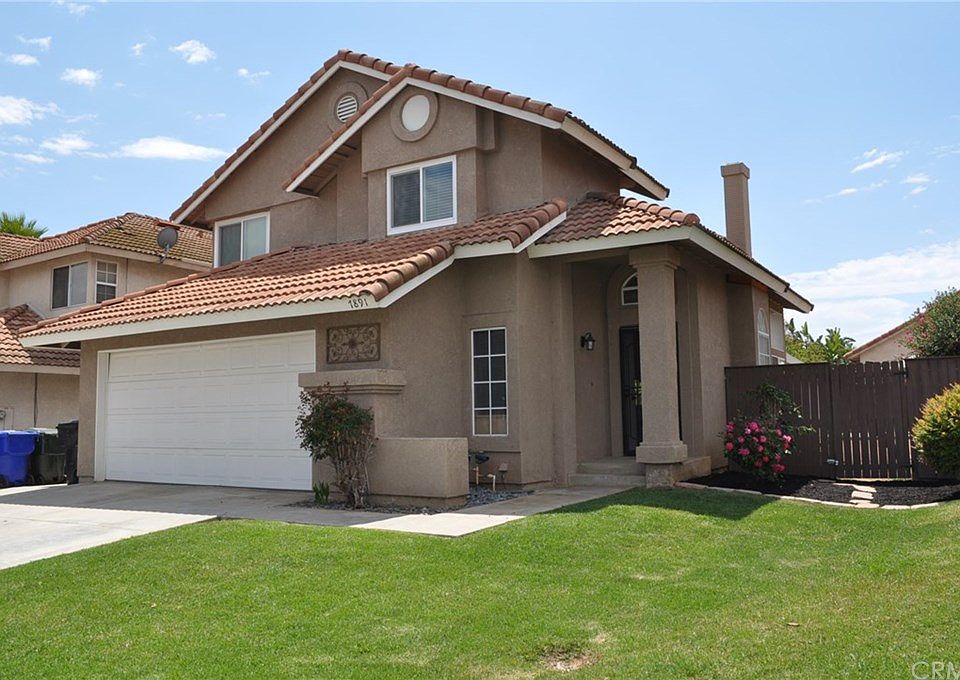 1st image of 7891 Linares Ave