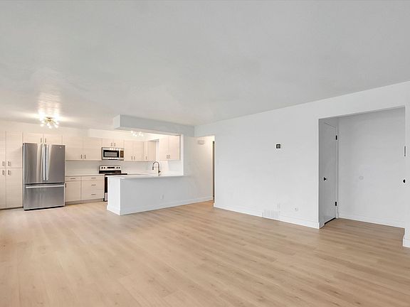 3rd image of 509 Westview Dr APT 3A
