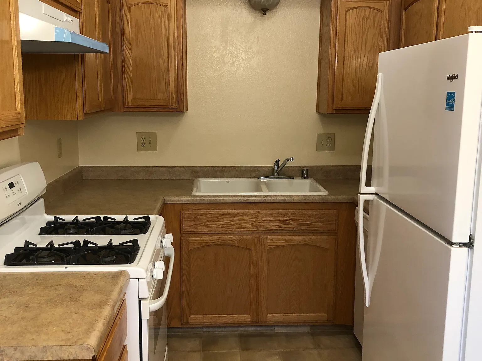 1108 Pacific Blvd — Photo 3