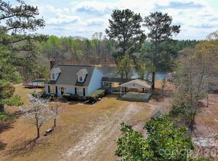 819 Triple Creek Rd, Mount Croghan, SC 29727