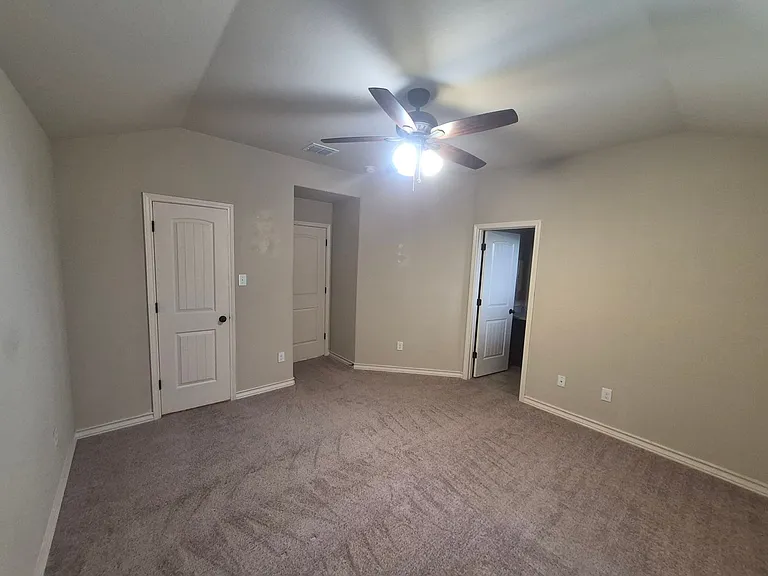 6926 Lakeview Dr #102 — Photo 10