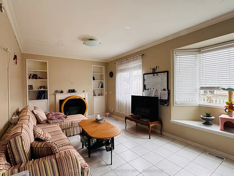 81 Emery Hill Blvd — Photo 13