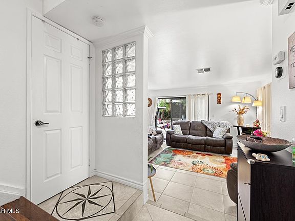 3rd image of 2592 Calle Hermosa