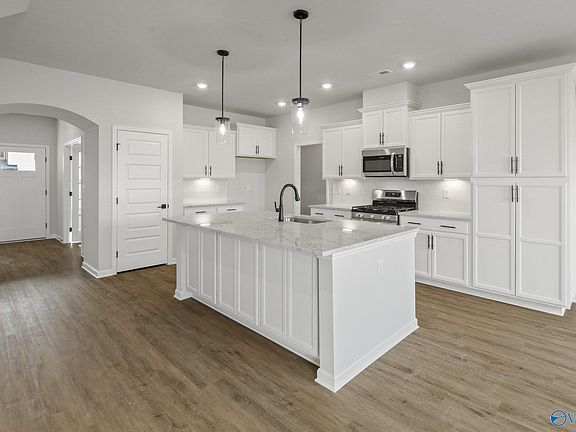 7th image of this home