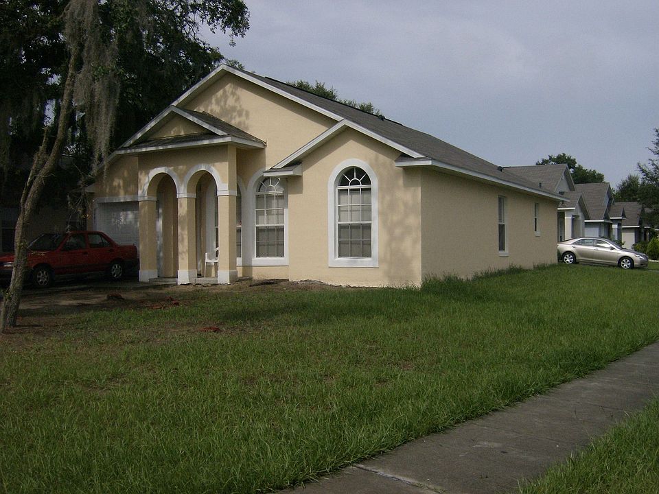 1st image of 3001 Redlive Oaks Ln