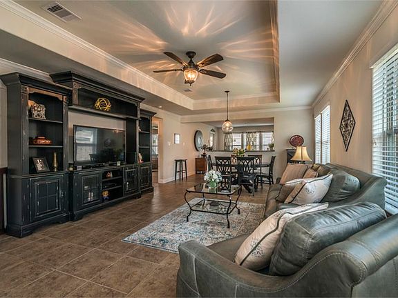 5th image of 1521 Tuscan Village Dr