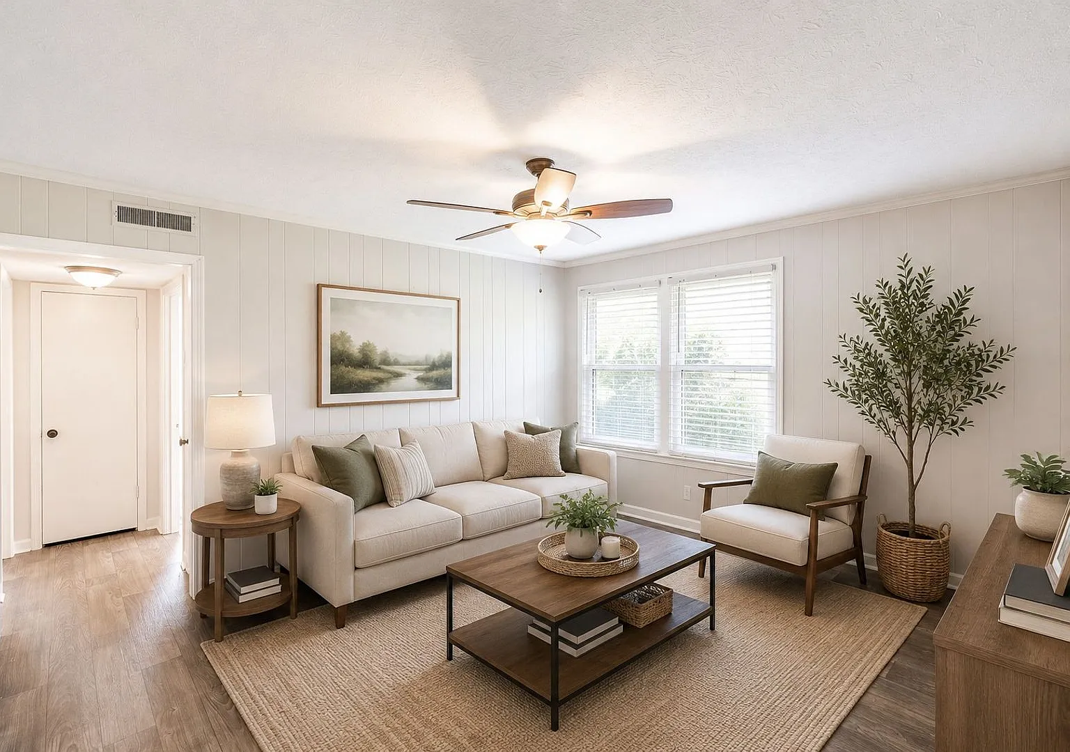 Charming Duplex Rental in Hendersonville! — Photo 1