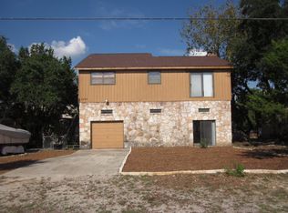 2255 Stagecoach Dr, Canyon Lake, TX 78133