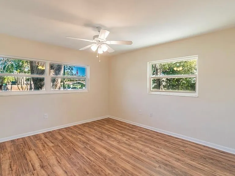 9450 W Green Bay Ln — Photo 6