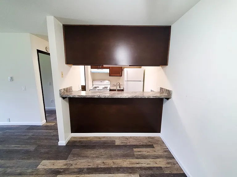 Belmar Apartments — Photo 33