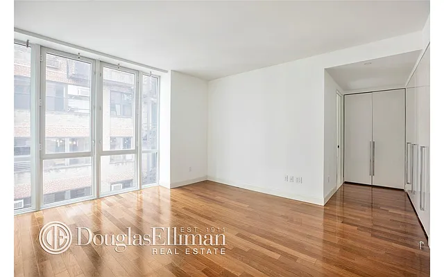 Rented by Douglas Elliman | media 24