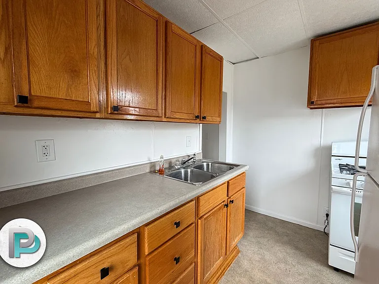 331 12th St SE #331.5 — Photo 14