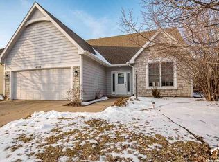 4904 Colonial Way, Lawrence, KS 66049