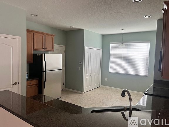 4th image of 6214 Trieda Dr