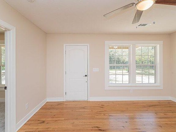 5th image of 295 Old Wagener Rd