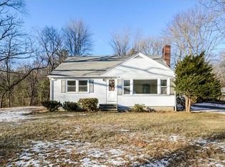 74 William Ward St, Uxbridge, MA 01569