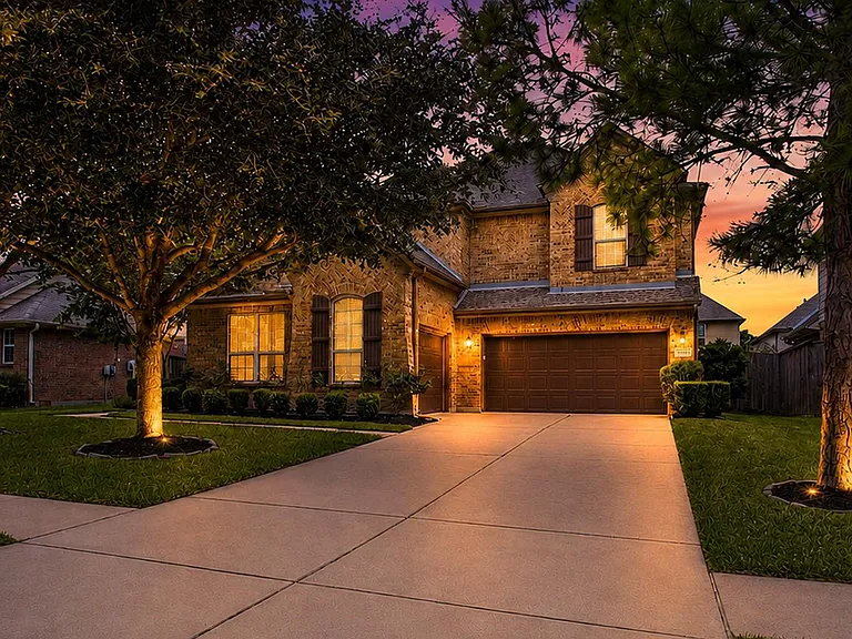 27110 Cardiff Rocks Dr — Photo 1