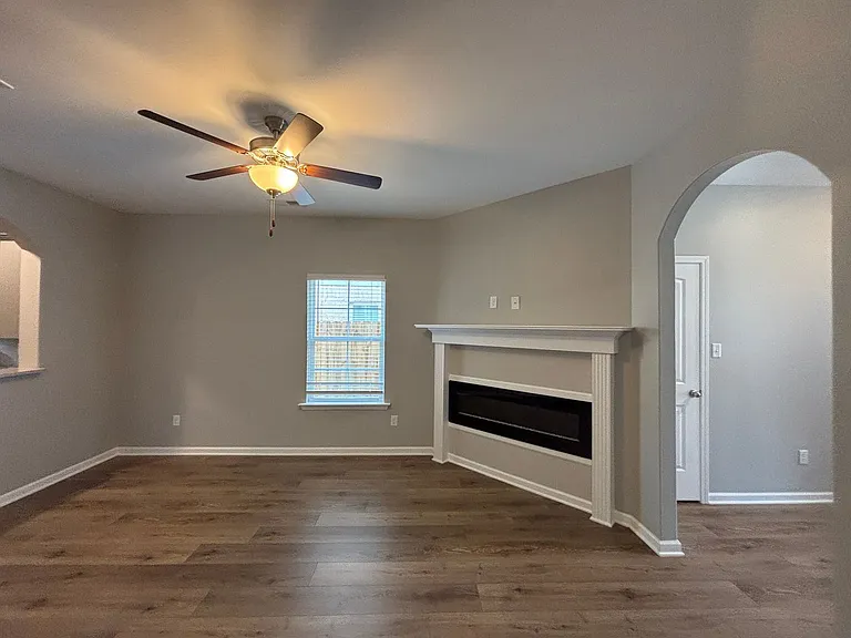 10151 Sterling Ridge Dr — Photo 11