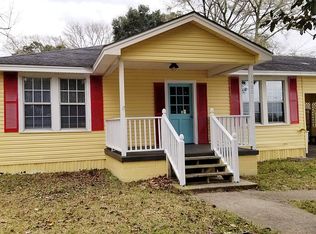 3400 Magnolia St, Moss Point, MS 39563