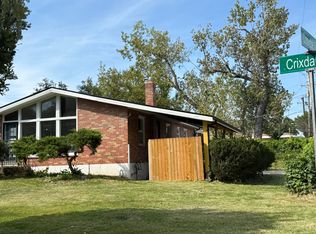 8401 Crixdale Ave, Saint Louis, MO 63132