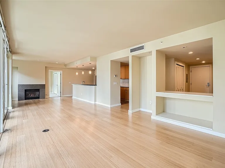 76 Cedar St #502 — Photo 5