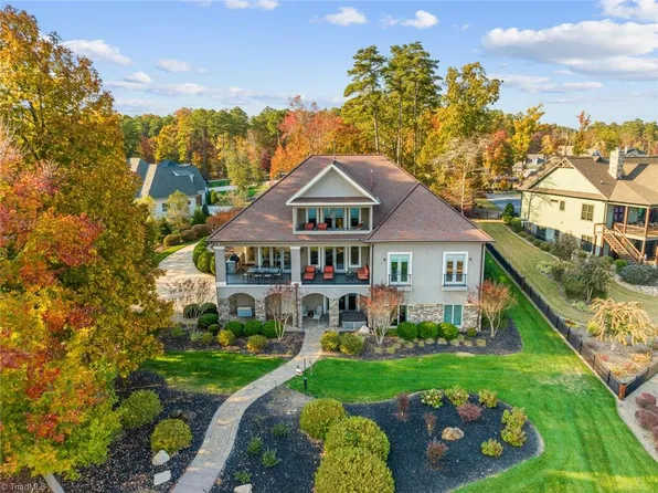 152 Forest Lake Ct, Norwood, NC 28128