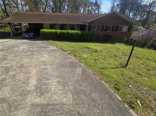 2790 Hogan Rd, East Pt, GA 30344