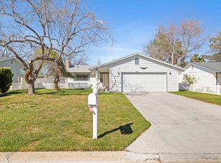 442 Crestview Dr, Twin Falls, ID 83301