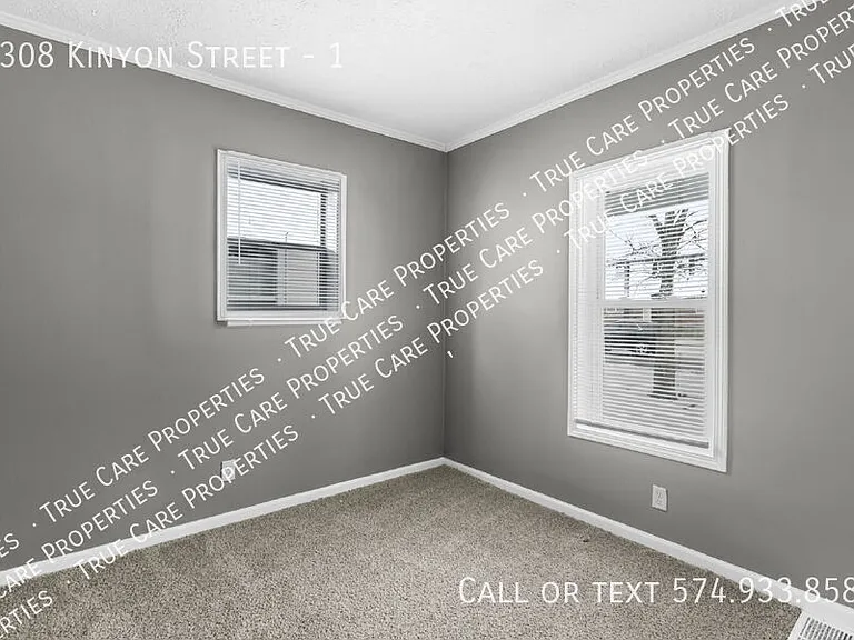 1308 Kinyon St #1 — Photo 5