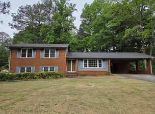 4461 Yates Rd, College Park, GA 30337