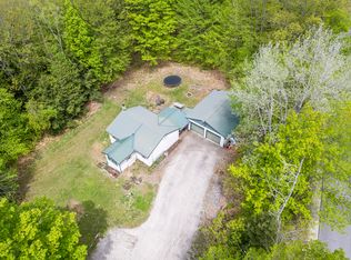 88 Lower St, Turner, ME 04282