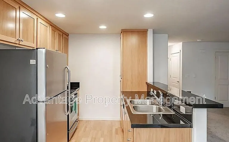6298 SW Grand Oaks Dr #C102 — Photo 5