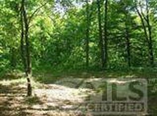 700 W 68th St, Newaygo, MI 49337