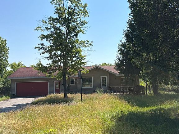 3rd image of N6070 County Rd W