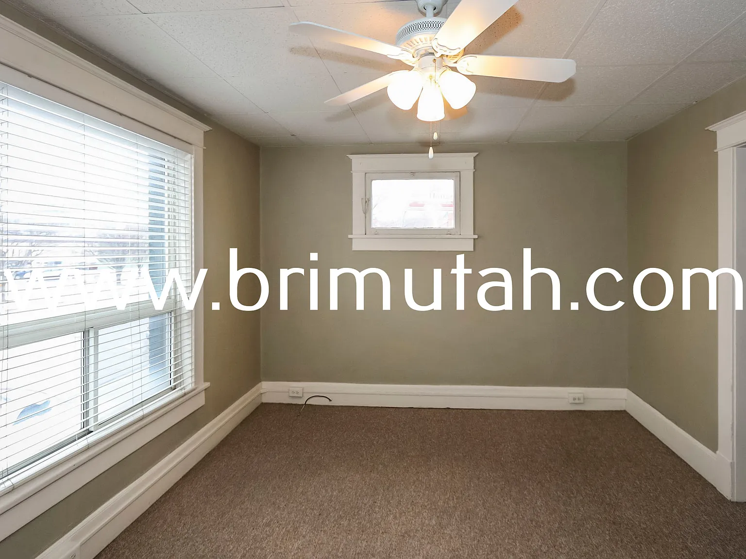 273-275 S. 400 E. - 4 — Photo 2