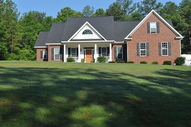 1st image of 735 Meadow Hill Dr