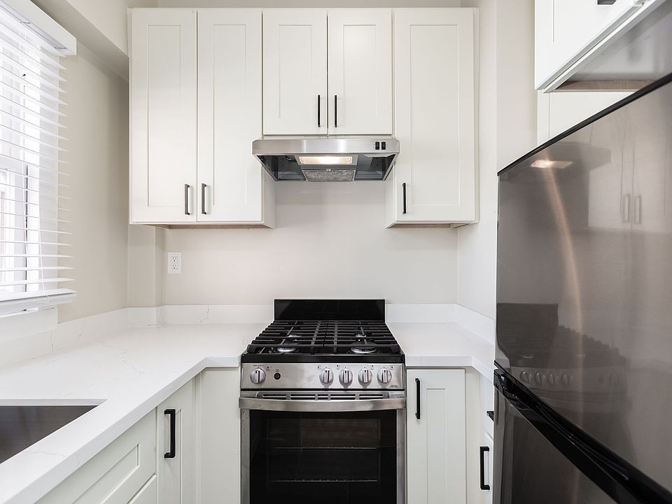 1st image of 935 Ofarrell St #47