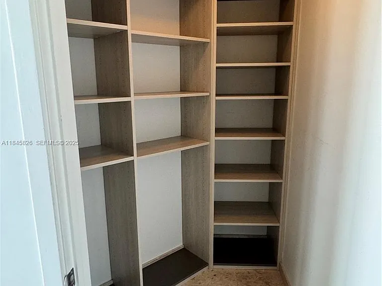 88 SW 7th St #3012 — Photo 8