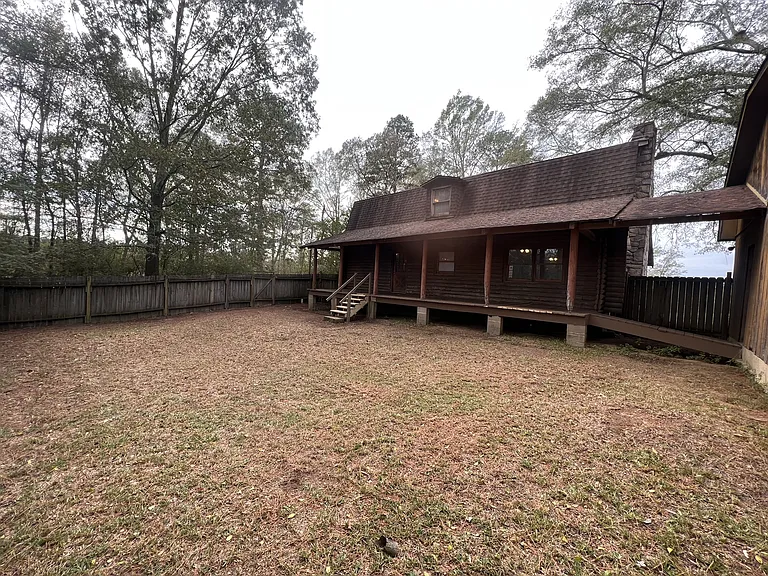 1353 Old Towne Rd — Photo 4